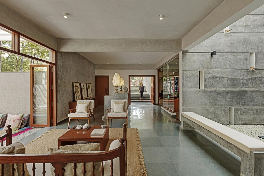 Shreyas Yoga & Ayurveda Retreat Lobby